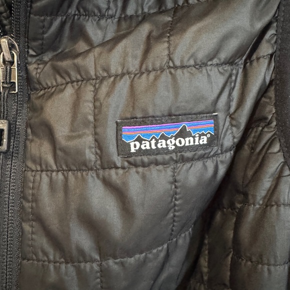 Patagonia Women’s Insulated Vest | Size Small | See Flaws - Picture 2 of 8